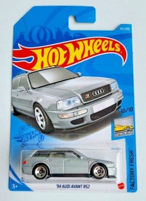 Audi RS 2 Avant 1994 silver - Hot Wheels 1:64.