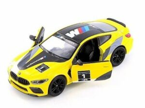 BMW M8 Competition gul - skala 1:38