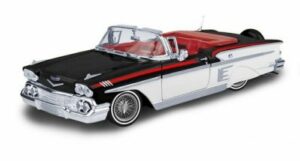 Chevrolet Impala 1958 Cab. low rider vit/svart - skala 1:24