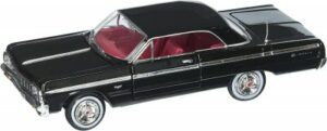 Chevrolet Impala 1964 svart - skala 1:24