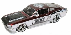 Ford Mustang GT 1967 Harley Davidson - skala 1:24