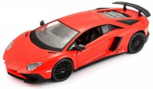 Lamborghini Aventador LP750-4 SV röd - skala 1:24