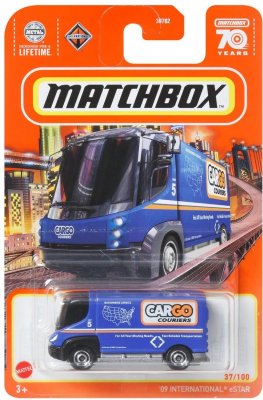 International eStar 2009 blå - Matchbox 1:64