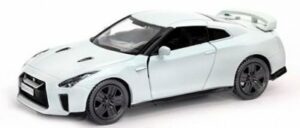 Nissan GT-R (R36) vit - skala 1:32
